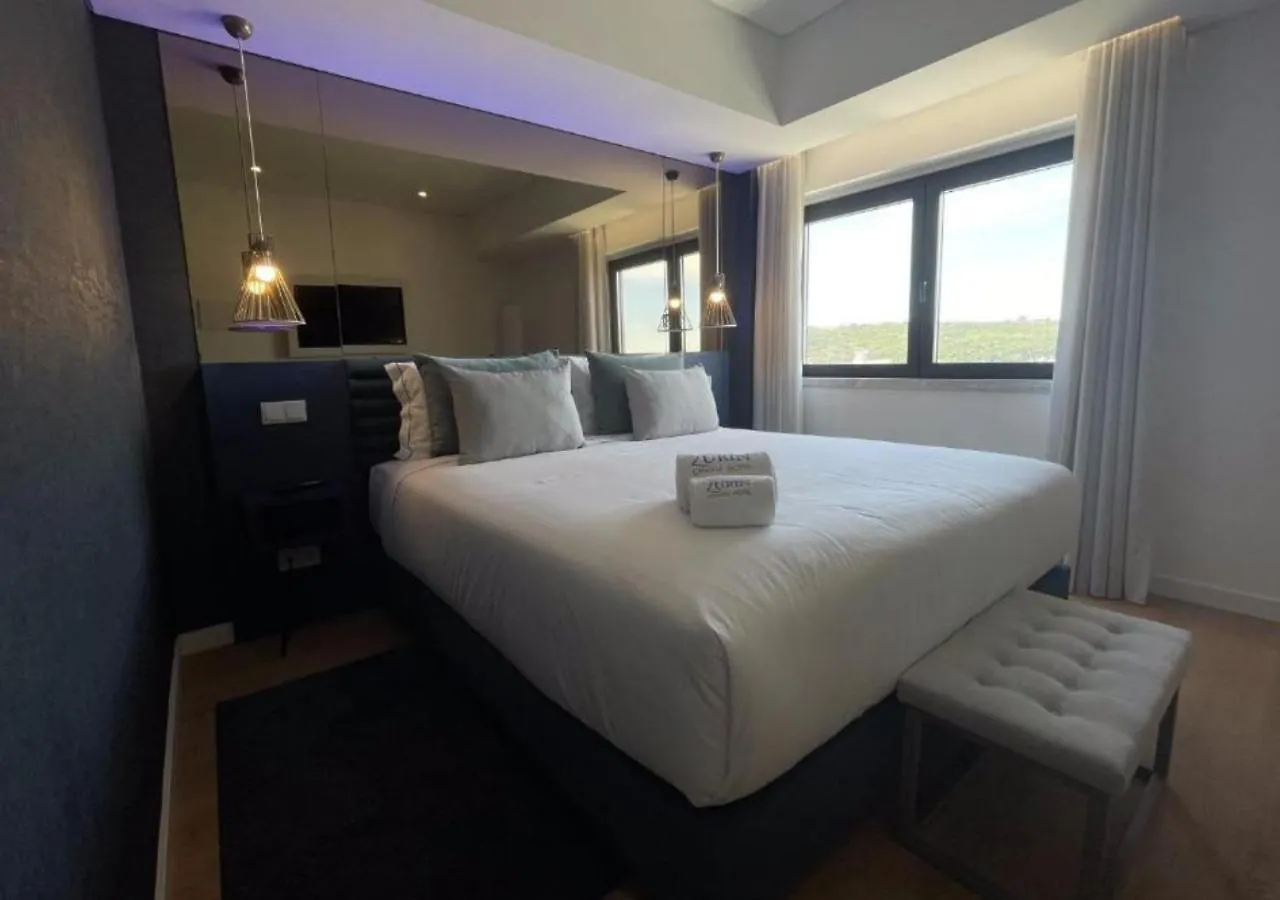Zurin Charm Hotel Лиссабон