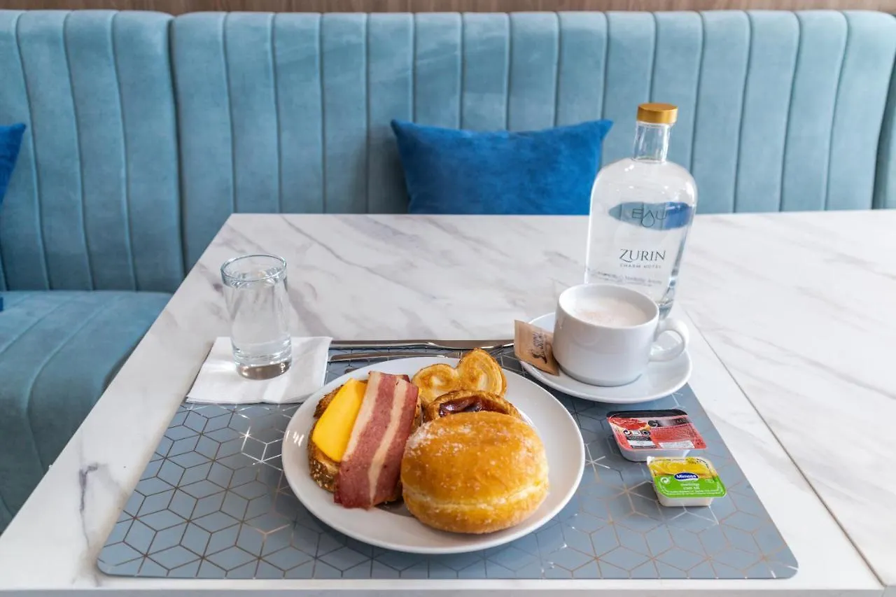 Zurin Charm Hotel リスボン